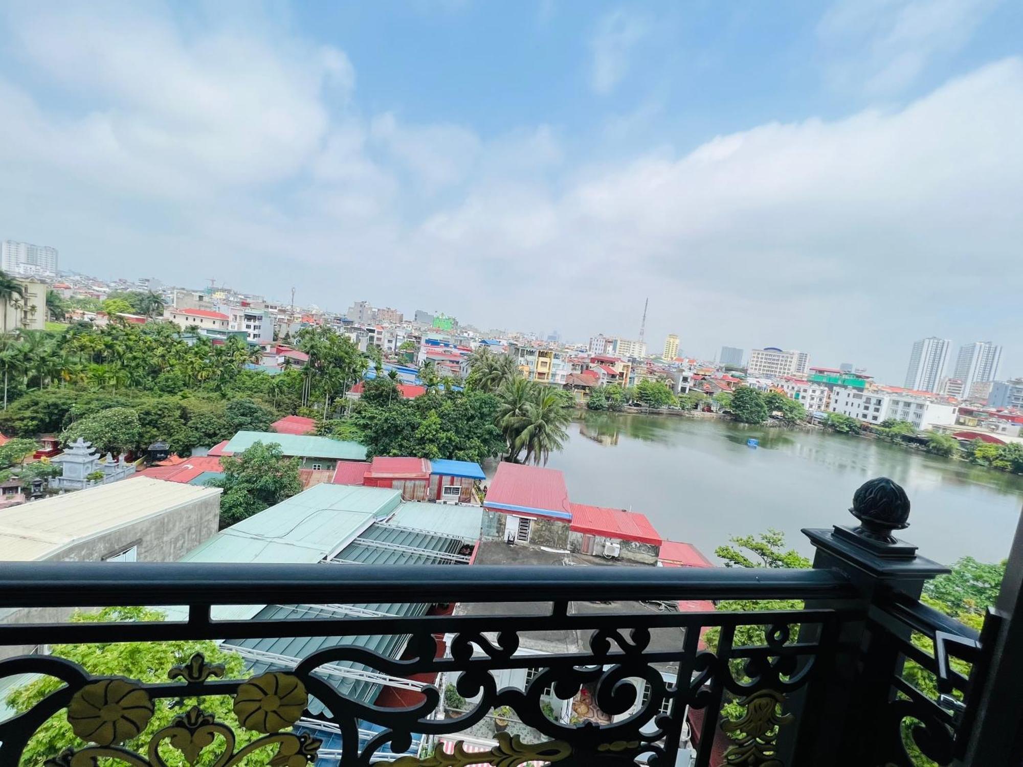 Azumaya Hotel Hai Phong Buitenkant foto